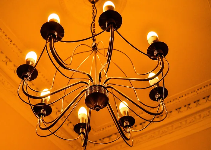 Апарт-отель Edinburgh City Suites