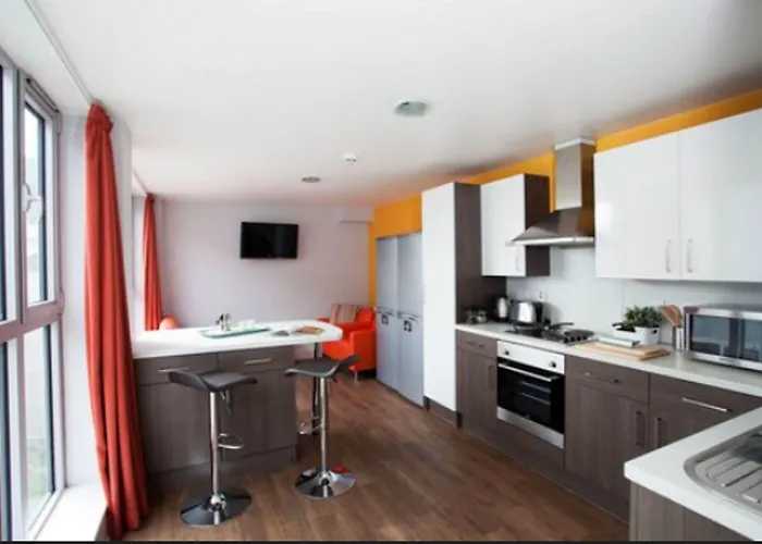 Unite Students - Sugarhouse Close - Royal Mile *