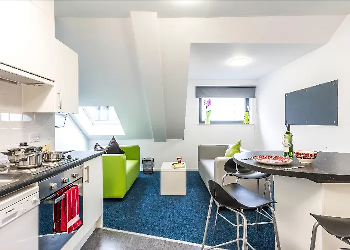 Apartament Destiny Student - Shrubhill Edynburg