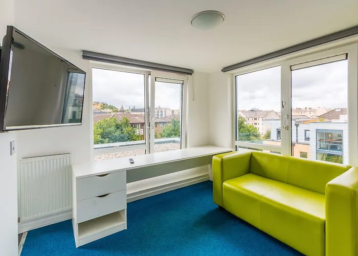 慕拉诺岛德斯蒂尼学生旅舍 * 爱丁堡