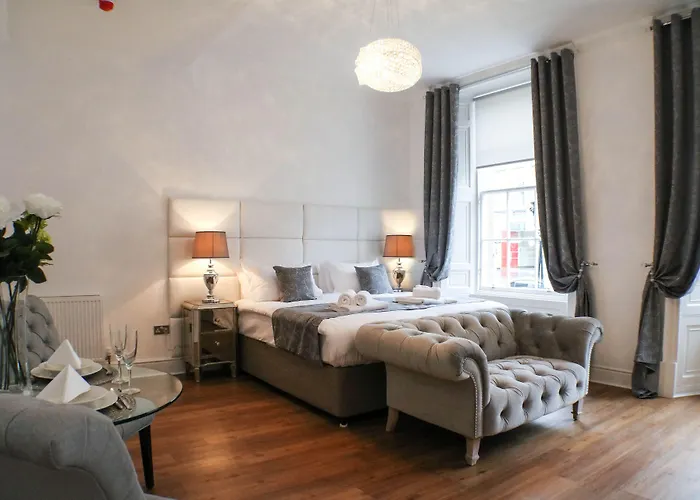 Castle Lejlighedshotel Edinburgh