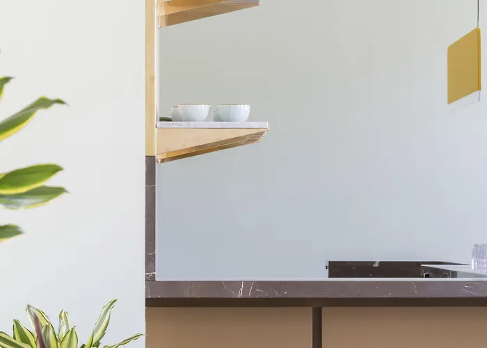 伊顿洛克公寓式酒店