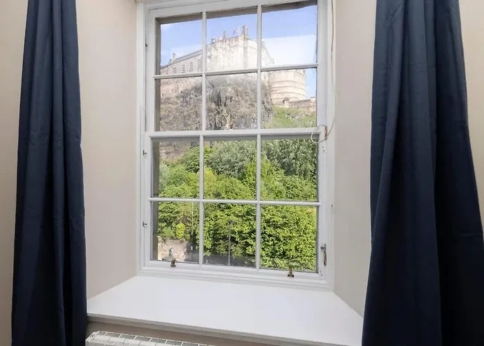 1 Bed In Heart Of Old Town With Castle Views * 爱丁堡