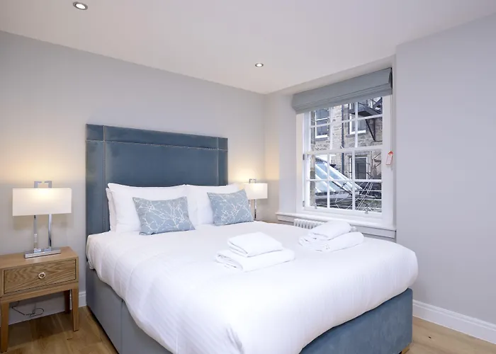 Destiny Scotland New Town Appartement *