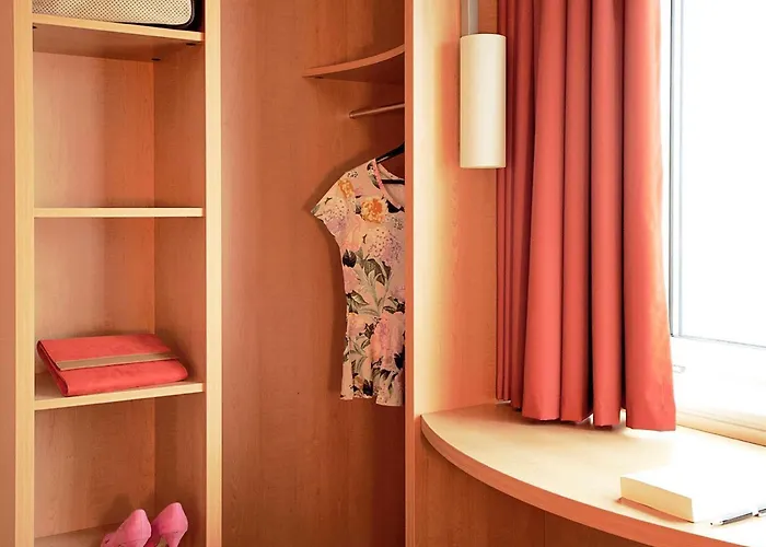 Ibis Centre South Bridge - Royal Mile