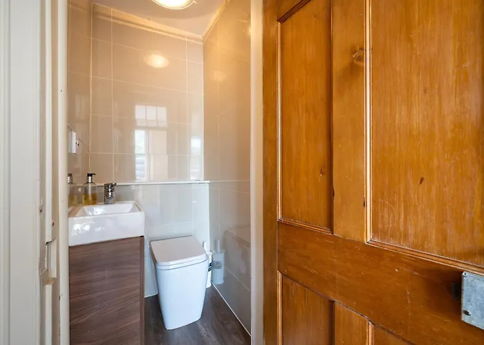 Windsor Street Apartment Edinburgh