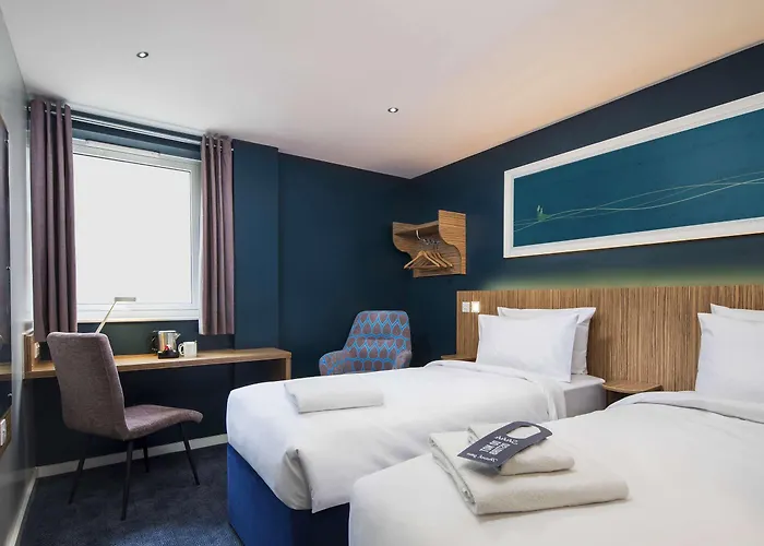 Travelodge Queen Street Otel