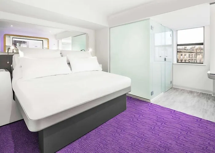 Отель Yotel 4*