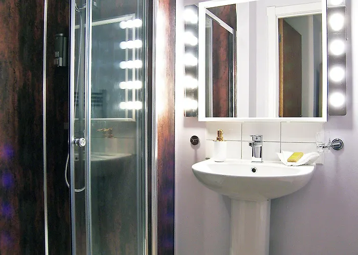 Beaverhall Holiday Apartments דירה אדינבורו