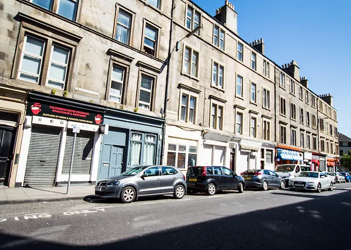 Montgomery - Crighton