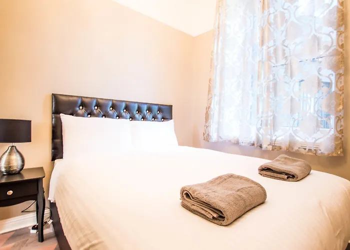 Montgomery - Crighton דירה