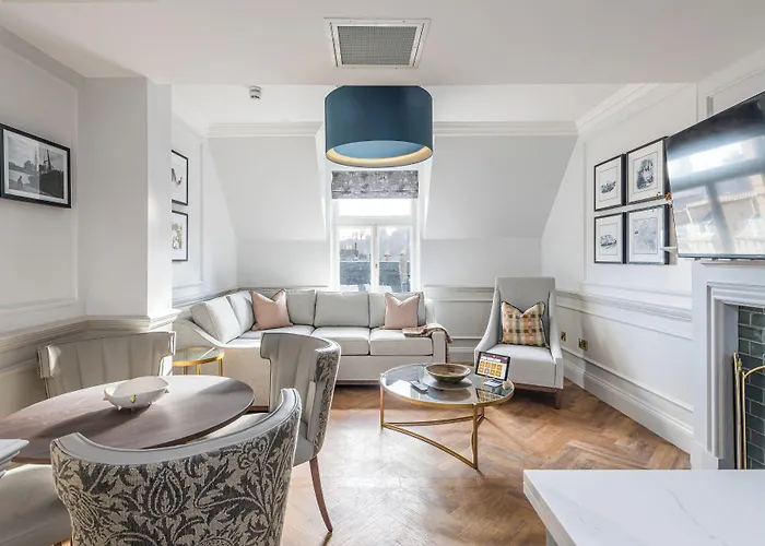 Righ Residences - George Street 4* Edinburgh