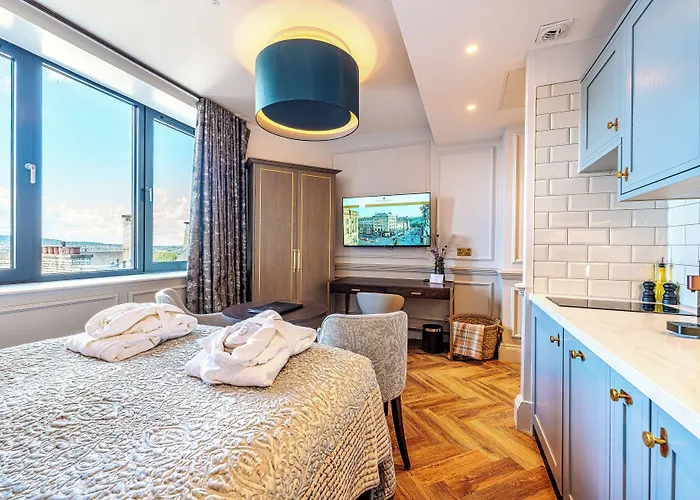 Righ Residences - George Street
