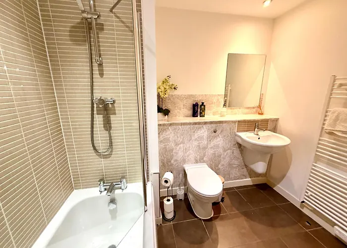 Britannia Ocean Park - Fast Wifi And Free Parking Apartment Edinburgh