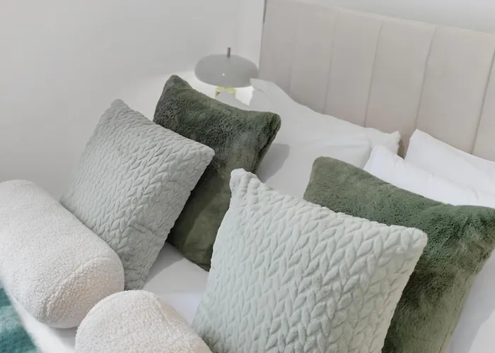 Stylish 1 Bed Centre Daire *