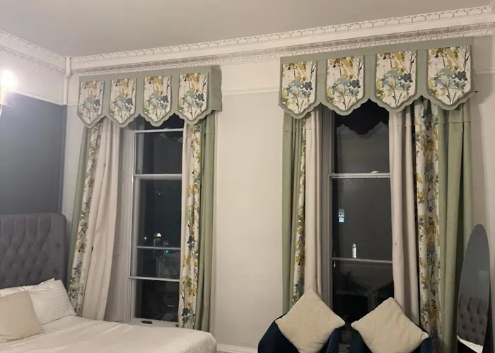 West Coates Mansion Hotel