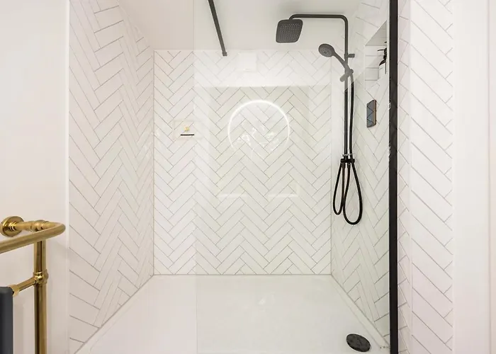 Leith Hospital - A Boutique Family Let In Leith * Edinburgh