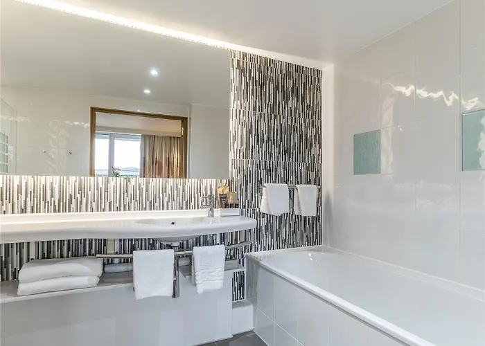 Novotel Park Edinburgh