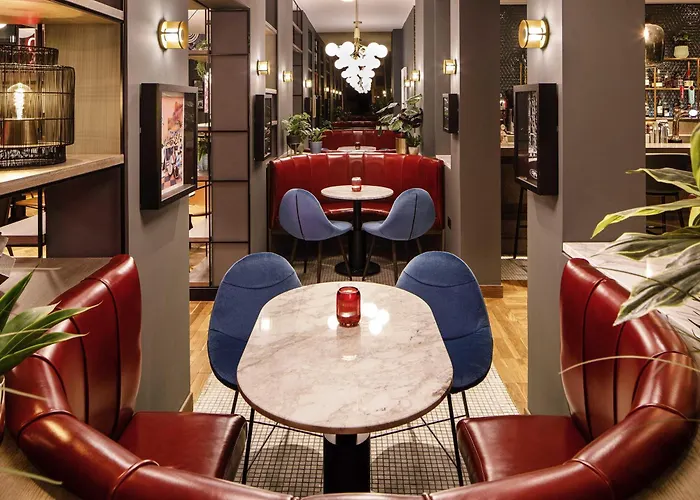 Ibis Styles St Andrew Square 3* 爱丁堡