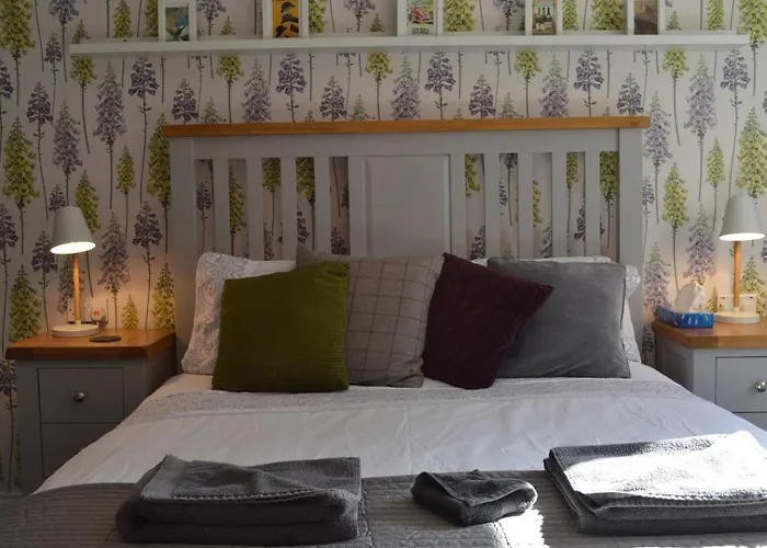 Lägenhet Large 2 Bed Flat, 2 Bath, Free Parking & Lift