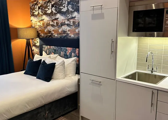 Heeton Concept Queen Street 4* Edynburg