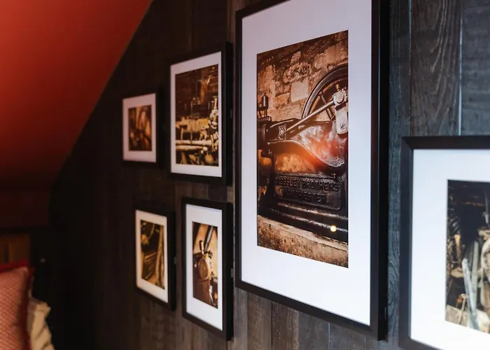 Code - The Court, Edinburgh