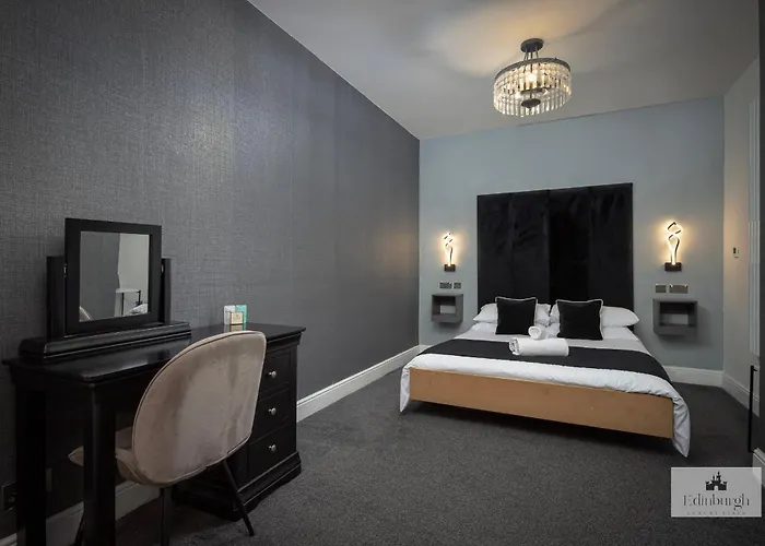 Royal Mile 2bedroom Апартаменты Эдинбург