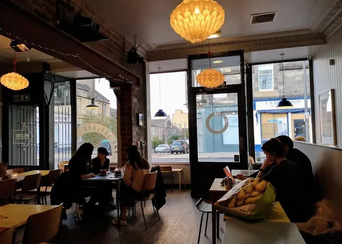 Daire Bernard St - Bright And Spacious 1 Bed At The Shore!