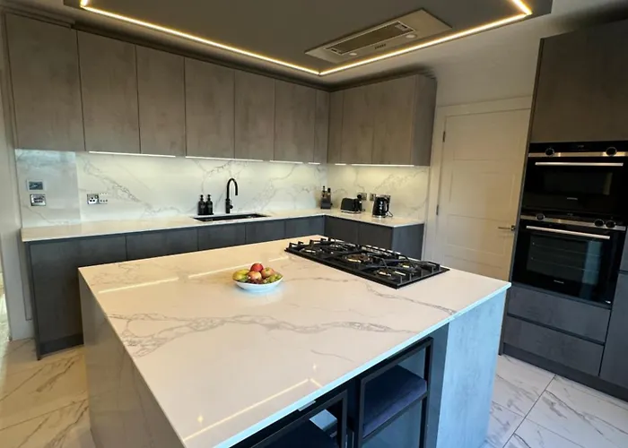 度假居 Luxury Waterfront Retreat For Groups *