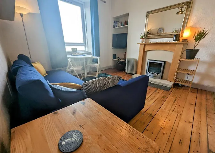 Cosy 1 Bedroom Flat Close To Centre Nyaraló *