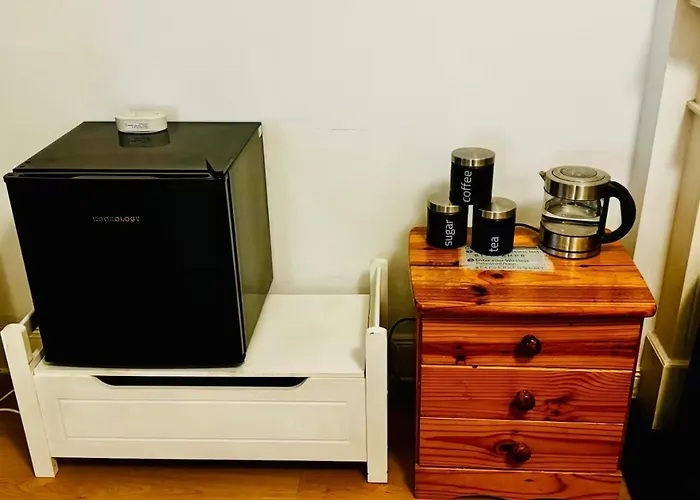 Charming With Private Bathroom In Centre * Edinburg