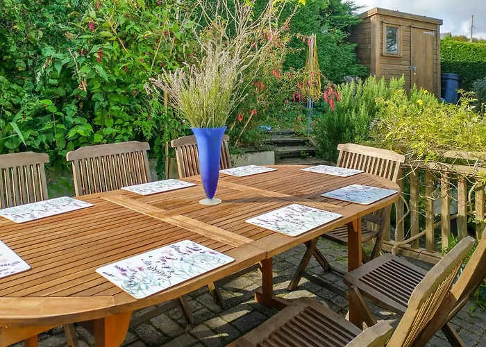 2 Bed In E1981 Edynburg