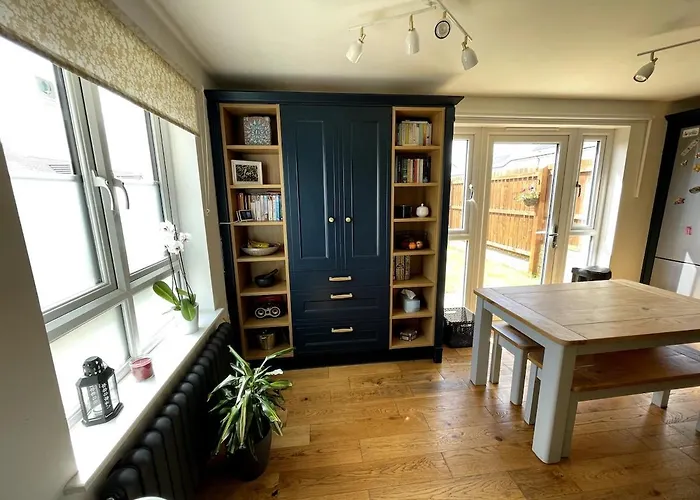 Entire 3 Bedroom House In Suburban Area Casa vacanze Edimburgo