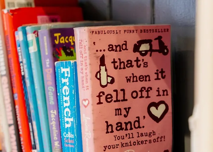 Mcdonalds House 12 Guests 10 Beds 15' Centre Edinburgh