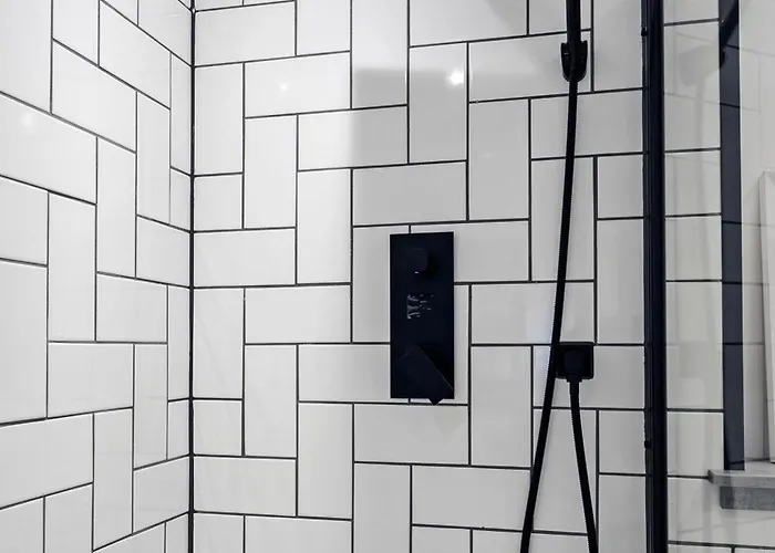 Villa Stylish 2-bed Garden *