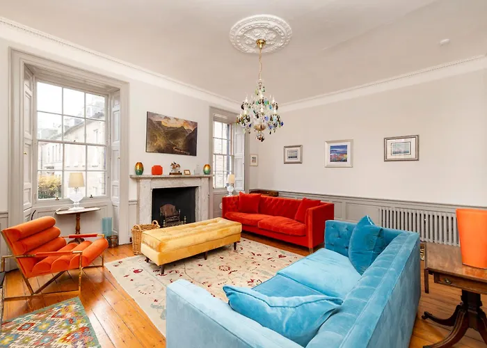 Luxury Family Flat In New Town * Edinburgh