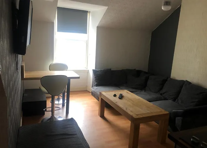 2 Bedroom In Newtown 公寓