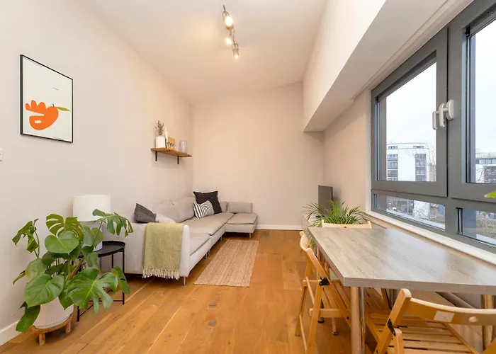 Stylish 2-bedroom In Leith *