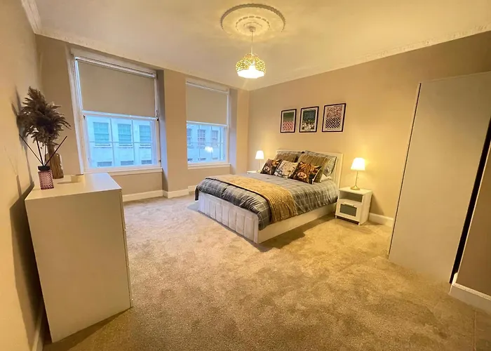 Daire Celtic In The Heart Of Edinburgh