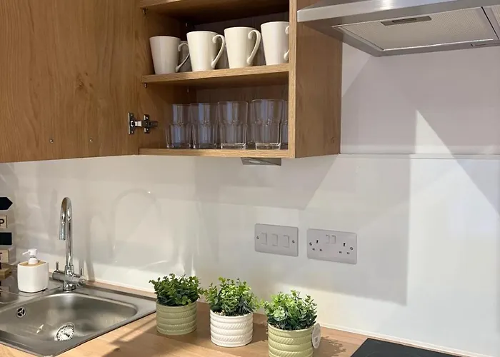 7 Min From Airport 2 Bedroom Edinburgh