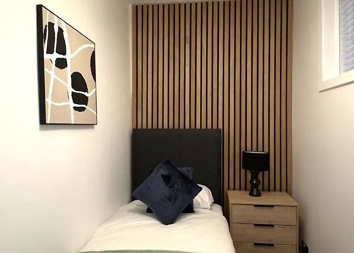 Modern In * 爱丁堡