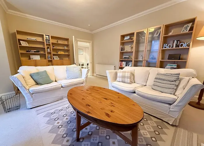 Blantyre Cosy Hideaway Εδιμβούργο