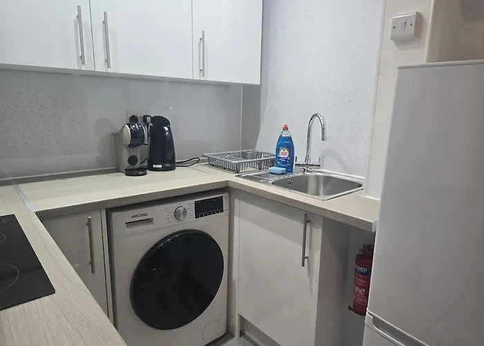 Comfy Semi-central Near Entertainment Park * إدنبرة