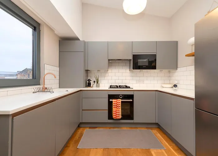 Stylish 2-bedroom In Leith エディンバラ