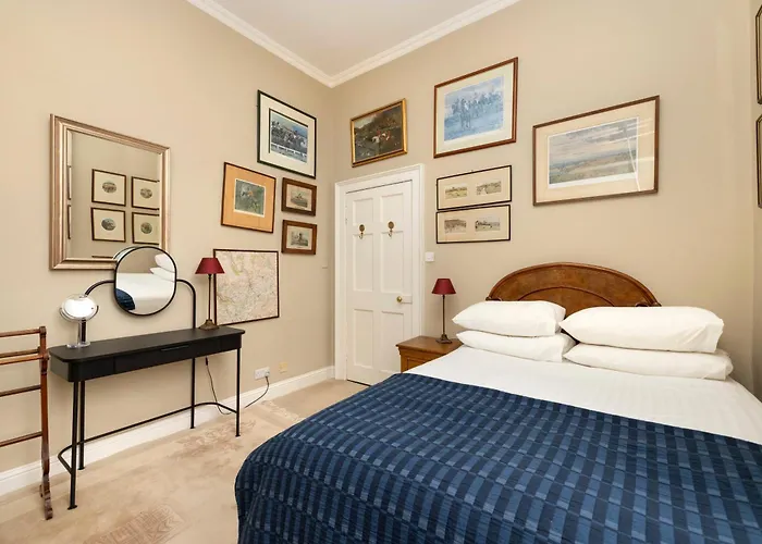 Luxury Family Flat In New Town Edinburgh