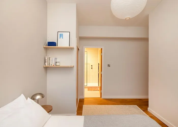 Stylish 2-bedroom In Leith *