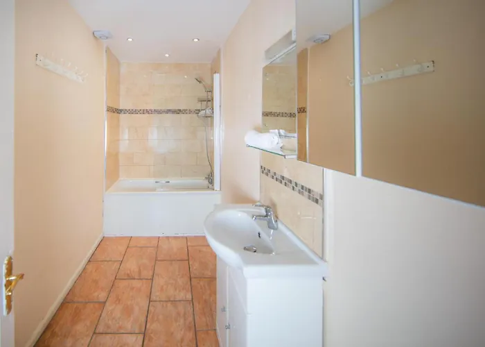 Cosy And Comfortable By Meadows Apartament *