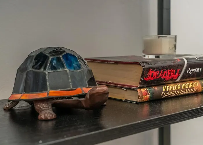 Charming 2-bed Flat Steps From The Royal Mile - Pass The Keys Apartman Edinburgh