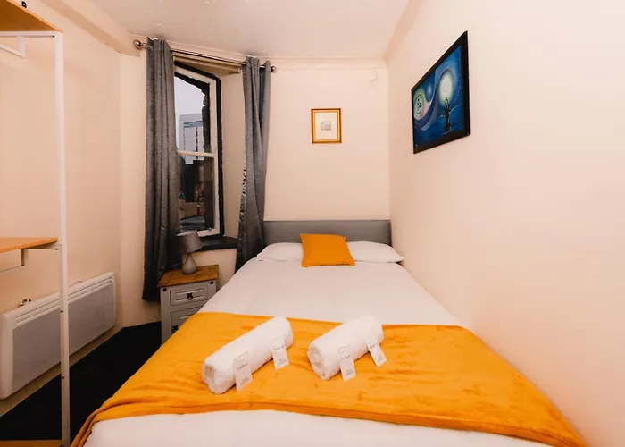 Cosy And Charming Old Town Apartment *