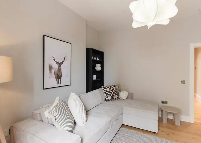 Cosy Stylish Flat - Pass The Keys Apartmán *